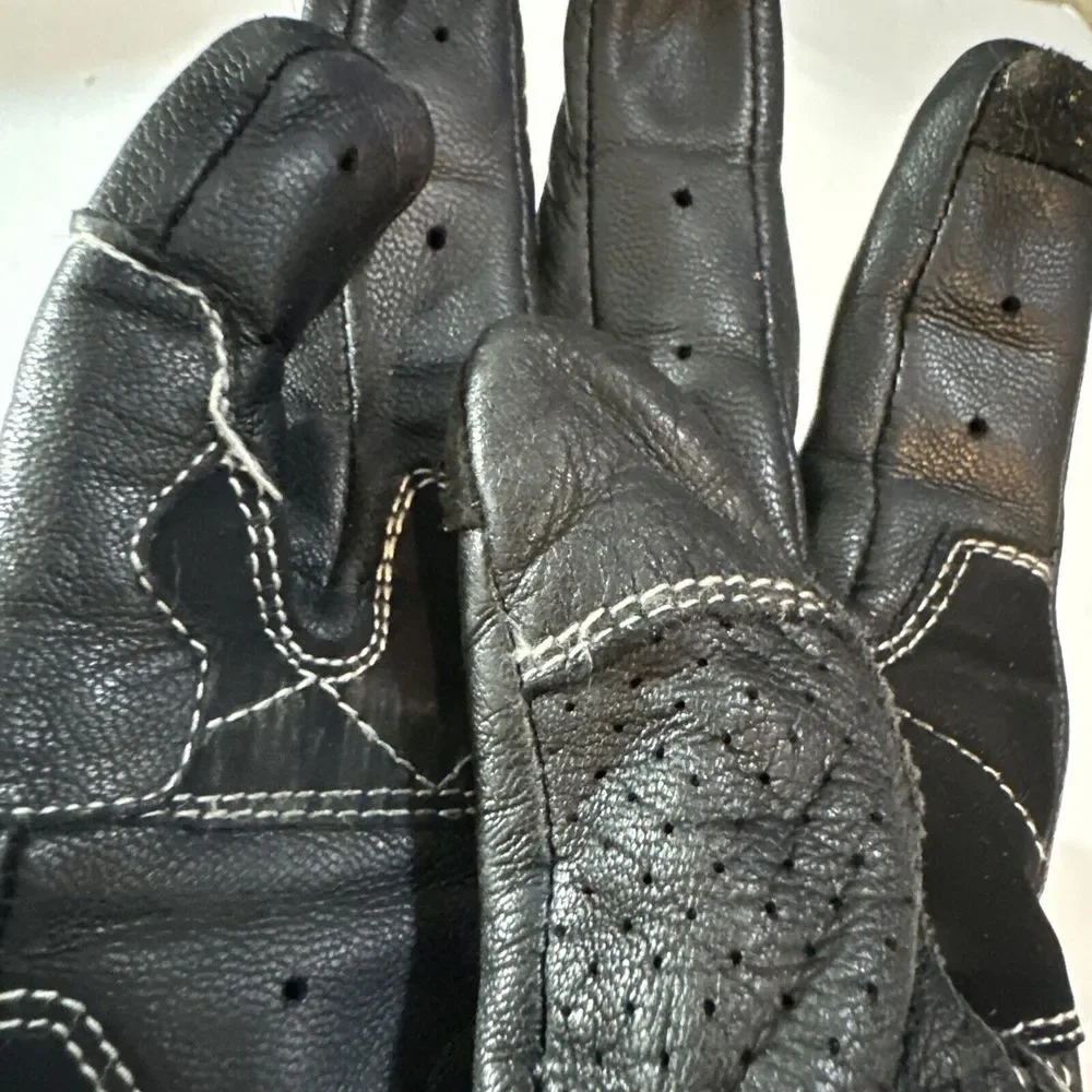 Noru‎ Unisex Size Medium Biking Motorcycle Gloves All Black W/Knuckle Protection
